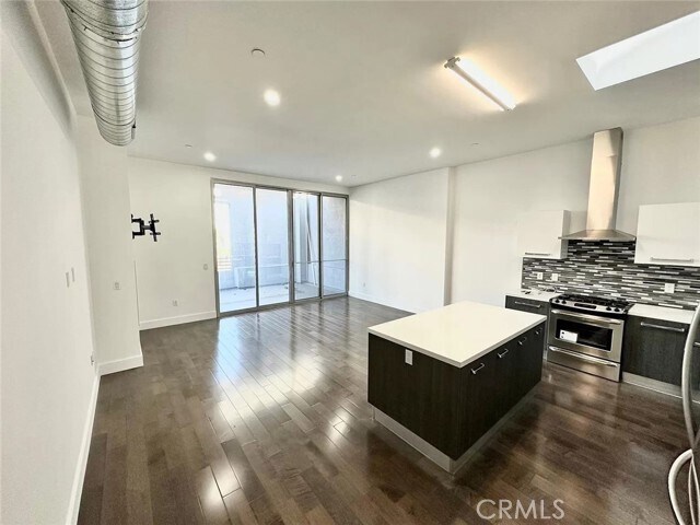 Foto del edificio - 433 Pine Ave