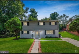 Building Photo - 9802 Cherry Tree Ln