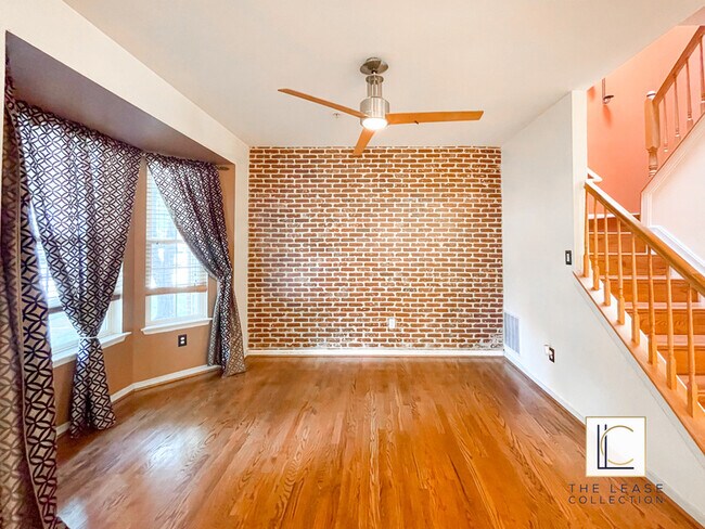 Building Photo - 10002 Juniper Dr