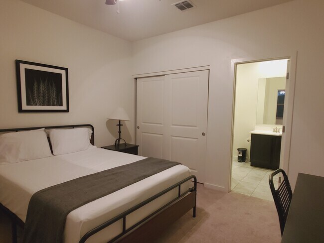 1st Floor Master - 9749 W Southgate Ave