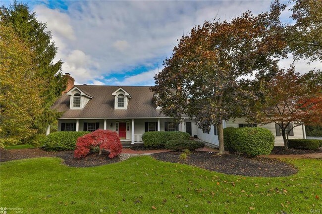 Building Photo - 5270 Creekview Dr