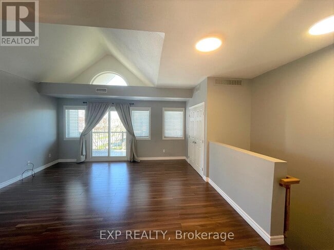 Building Photo - 170 Waterbridge Dr