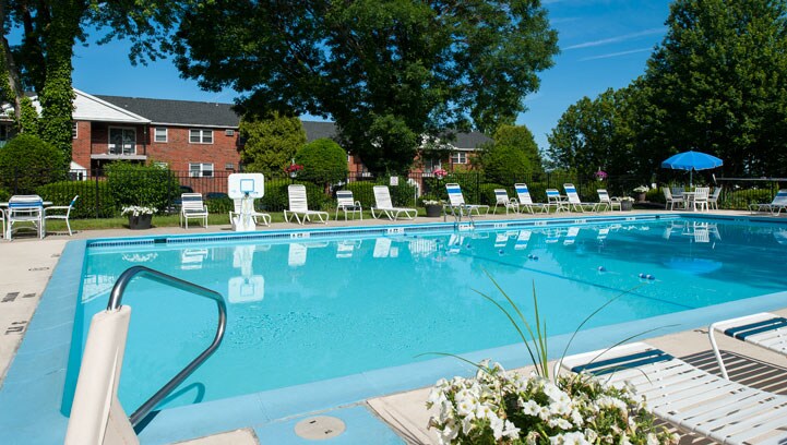 Fox Meadow Apartments photo 6