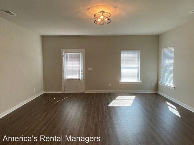 Building Photo - 3 br, 2 bath House - 65 Avalon Way