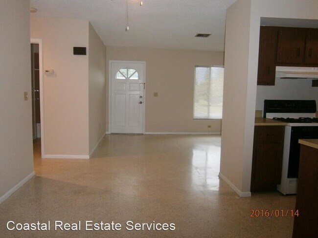 Building Photo - 2 br, 2 bath House - 142 NE Bracken Road