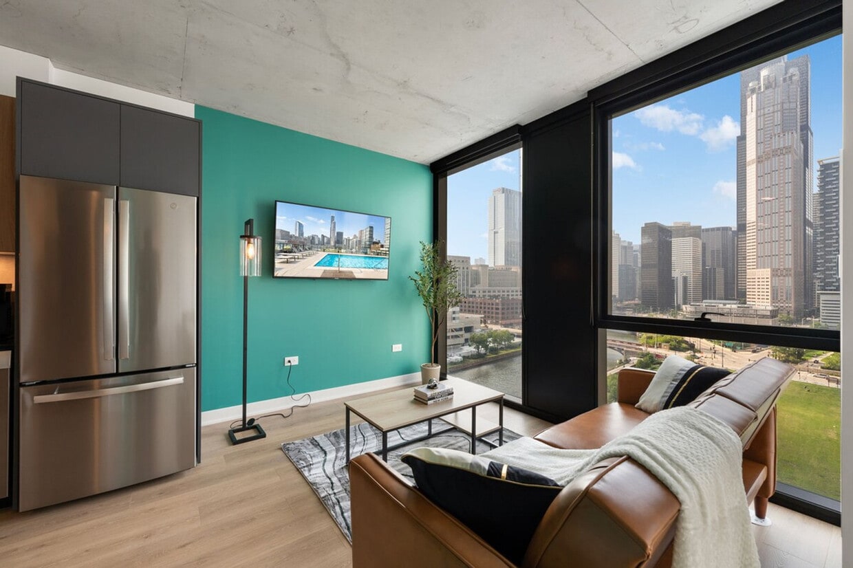 Foto principal - 234 W Polk St