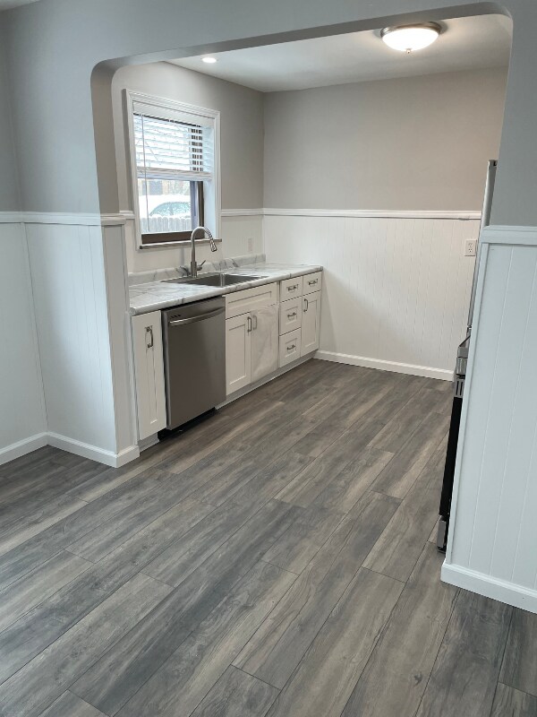 Foto principal - 5995 Cheviot Rd
