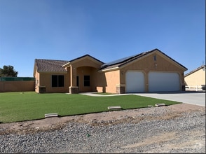 Building Photo - 360 S Blagg Rd