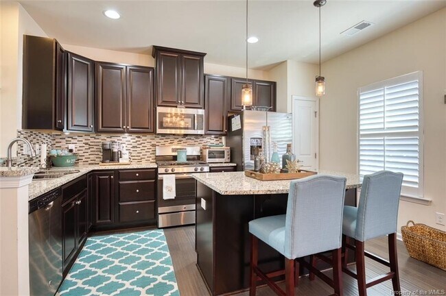 Building Photo - 7532 Tealight