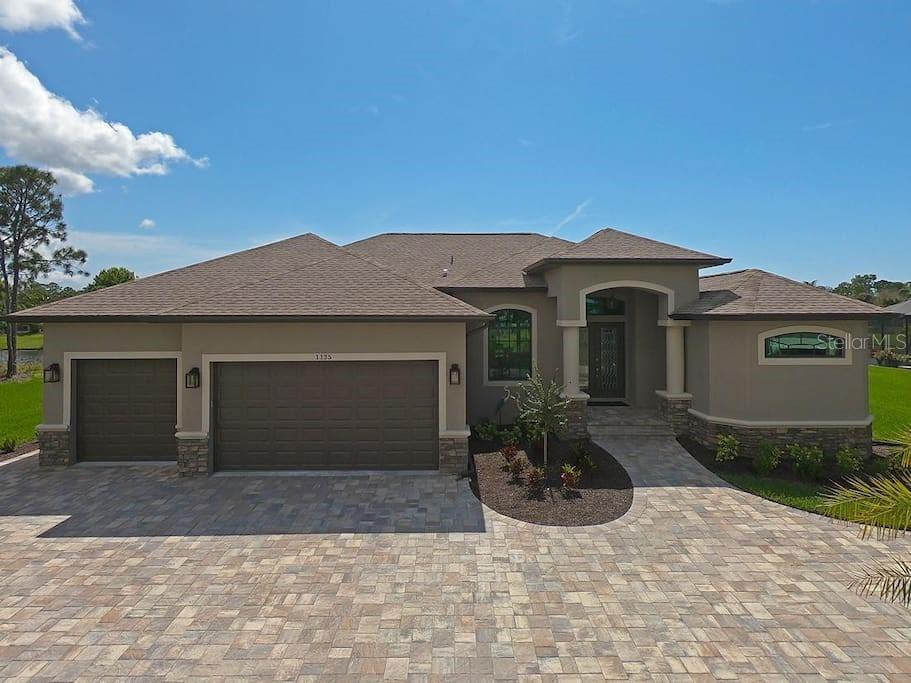 Foto principal - 1125 Rotonda Cir