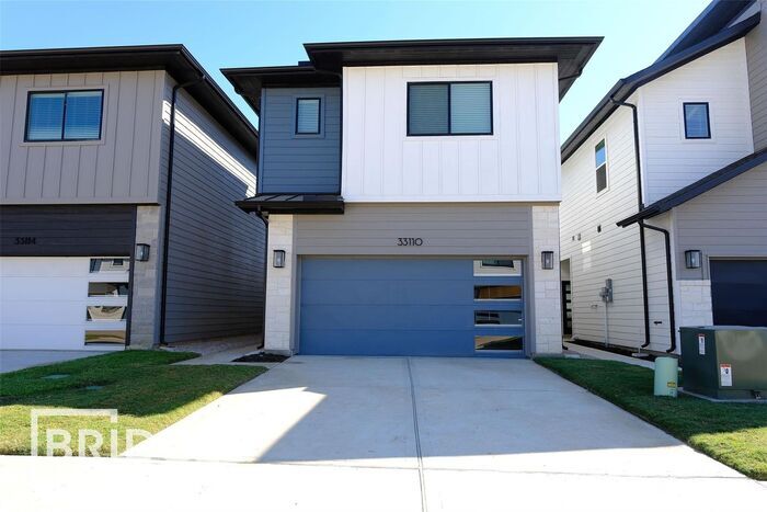 Foto principal - 33110 Oak Hts Pl