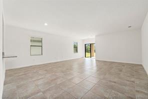 Foto del edificio - 6540 Lokosee Ct