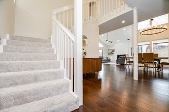 Building Photo - 7711 Hopewell Ln