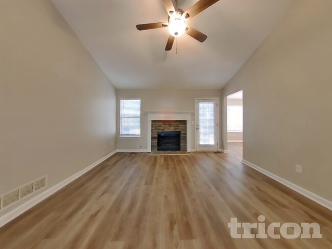 Building Photo - 64 Cedars Glen Cir