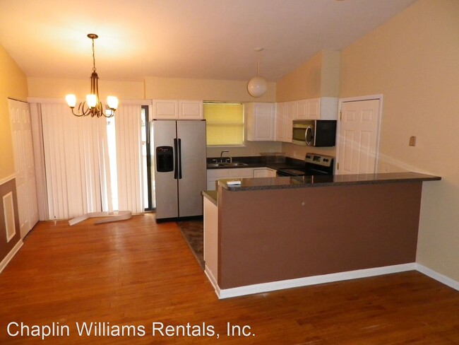 Building Photo - 3 br, 1.5 bath House - 1019 S 10th Street