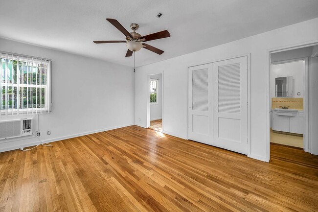 Foto del edificio - Studio Unit! Must see