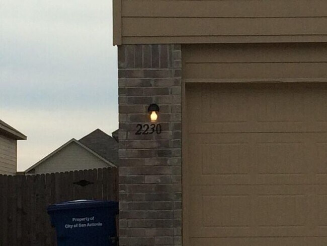 Foto del edificio - 2230 Fishing Stone