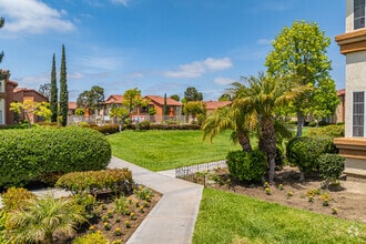 Building Photo - Riverview Springs