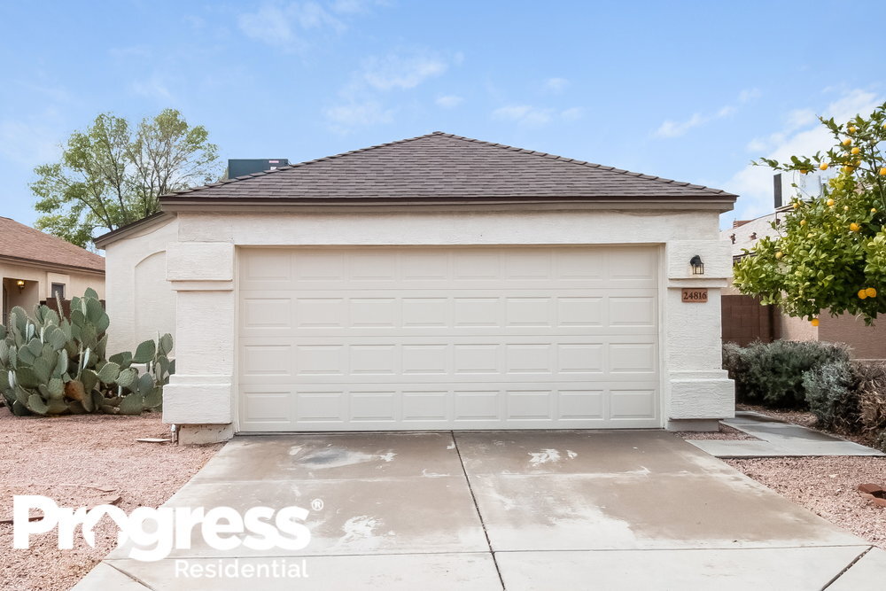 Primary Photo - 24816 N 40th Ln