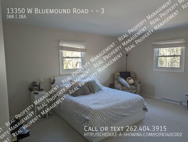 Building Photo - Three Bedroom 2 Full Bath Condo