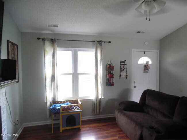 Building Photo - 2656 Idlebrook Cir