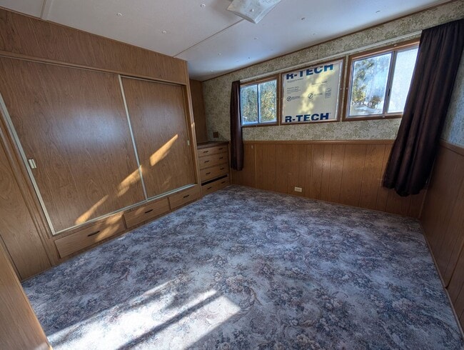 Building Photo - 1 Bedroom 1 Bath Trailer in the Orchards