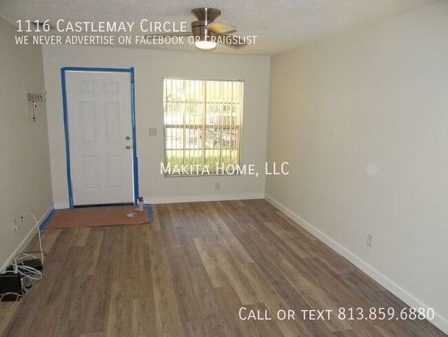 Building Photo - 1116 Castlemay Cir