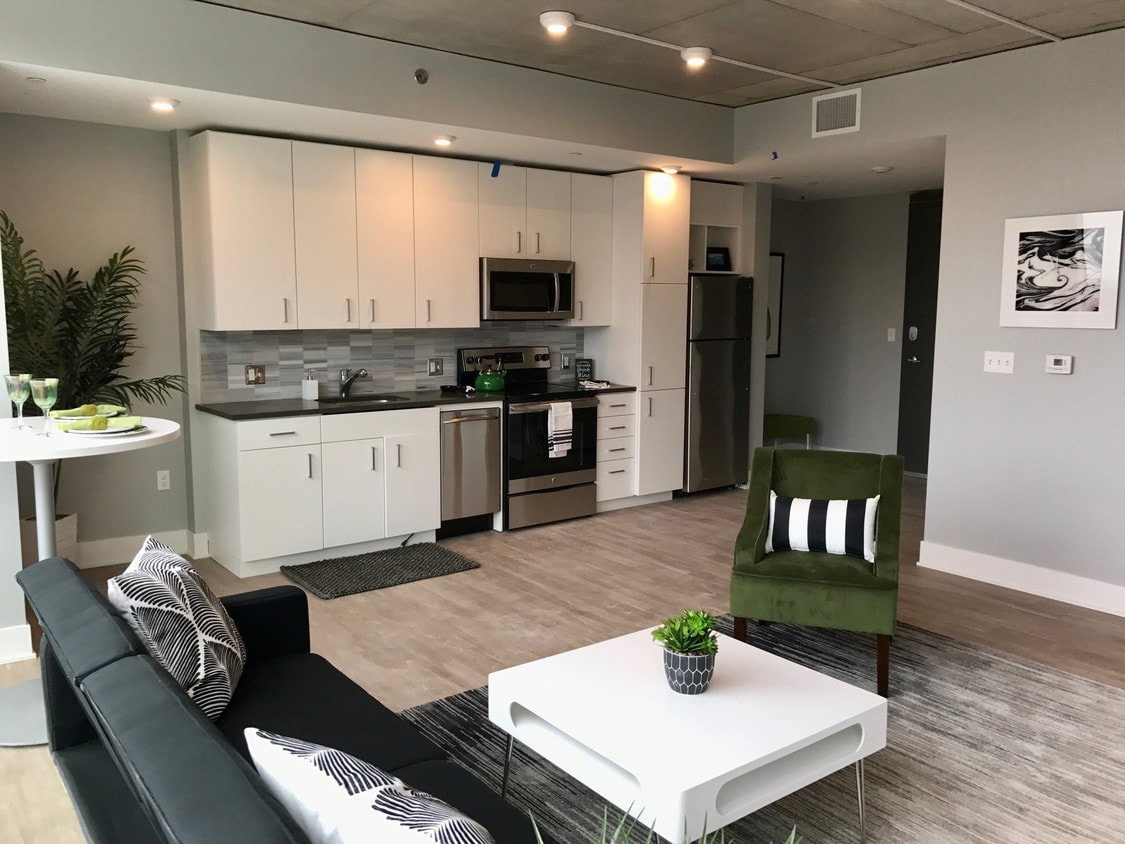 Primary Photo - Venue Tower Apartments