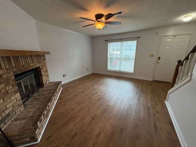 Building Photo - 2121 Turtle Ct