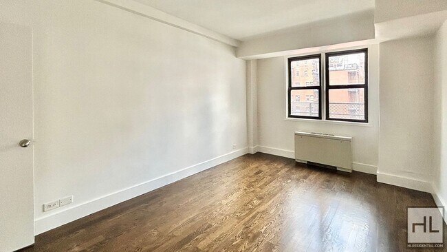 Foto del edificio - EAST 63 STREET