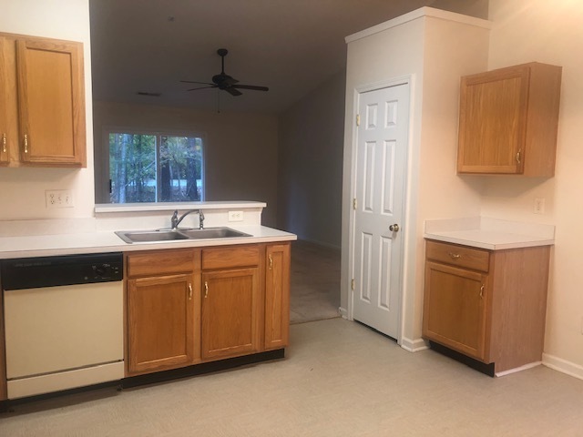 Building Photo - Beautiful Home in Tega Cay!!