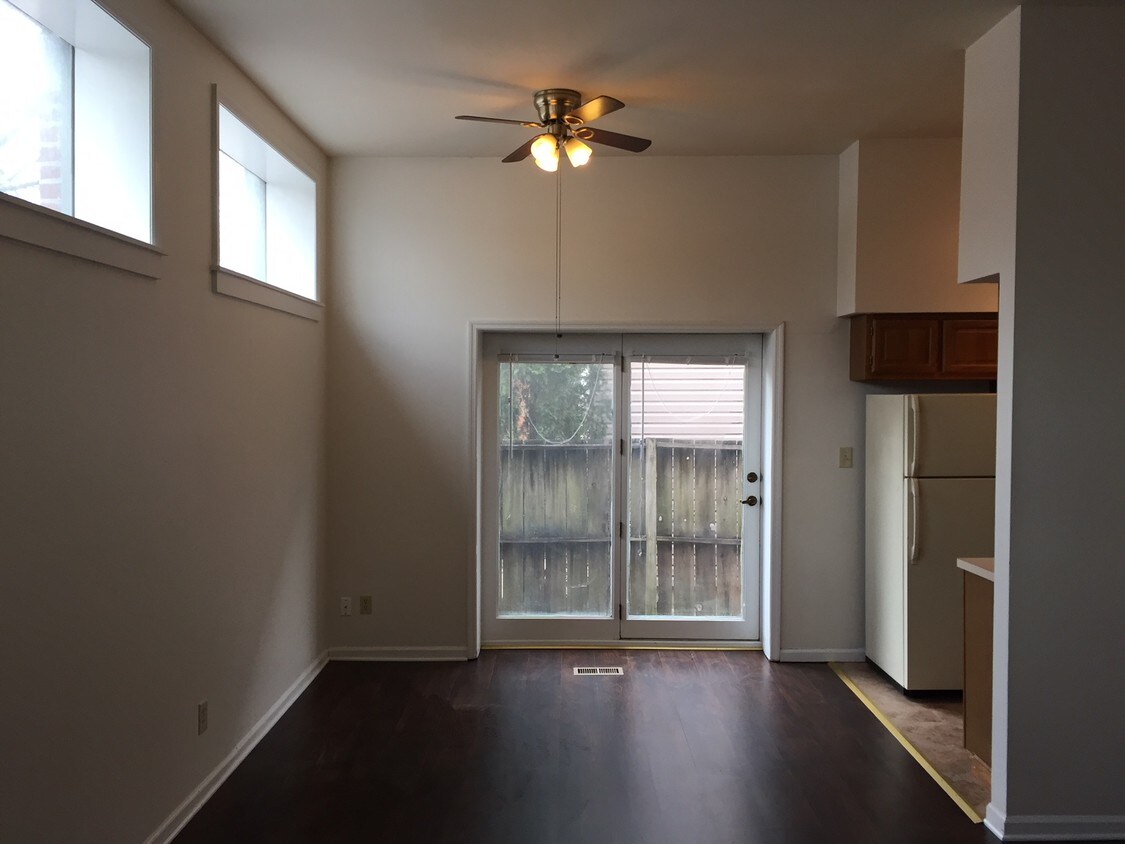 Foto principal - 427 E Beck St