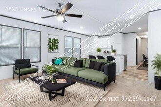 Building Photo - 1536 Honey Trail
