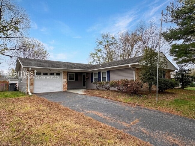 Building Photo - 2519 Kitmore Ln