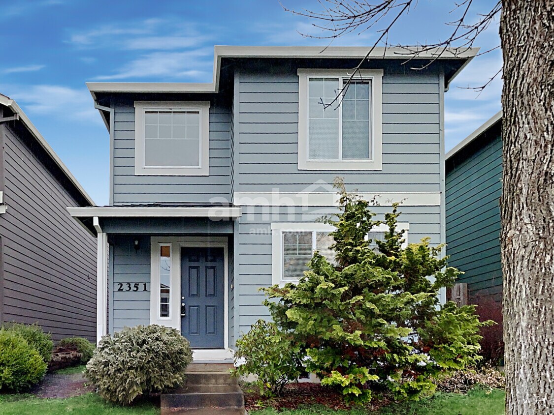 Foto principal - 2351 Sam Parrett Dr