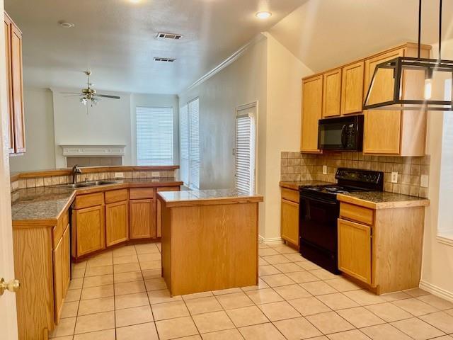 Building Photo - 9137 Ripley St