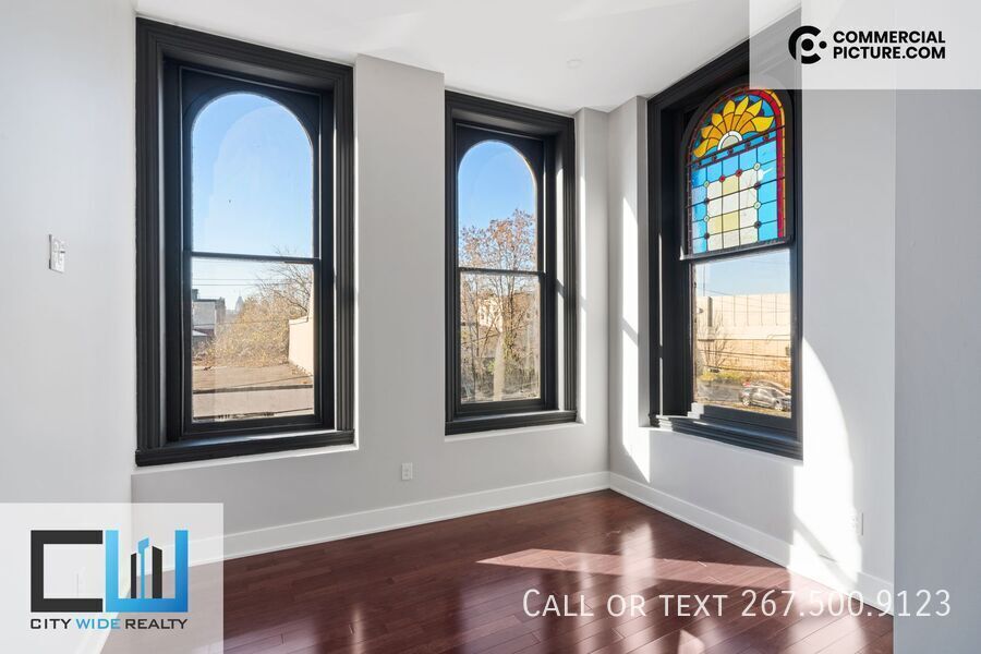 Foto principal - 929 Marlborough St