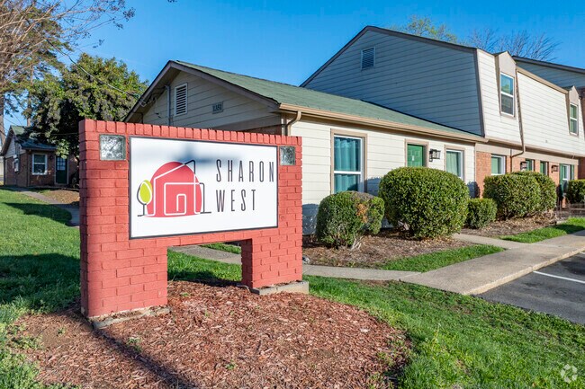 Foto del edificio - Sharon West