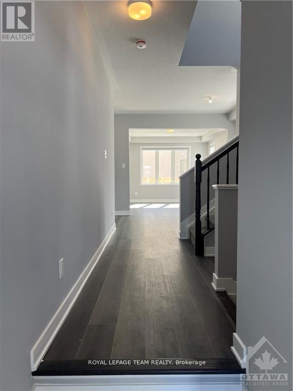 Building Photo - 2119 Winsome Terrace