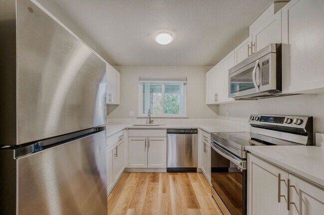 Interior Photo - Martine Apartments