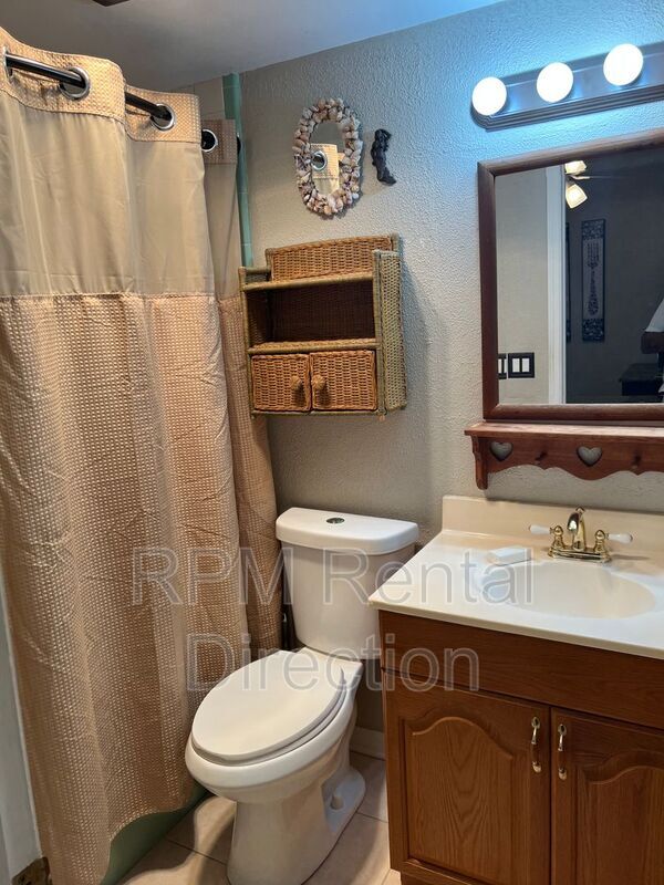 Foto del edificio - 6777 Winkler Rd