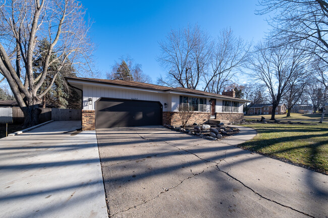 Building Photo - 10157 Irwin Rd