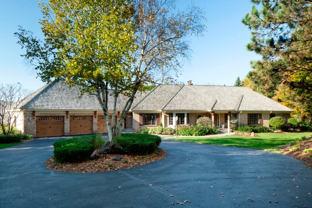 Foto principal - 1215 Oakview Rd