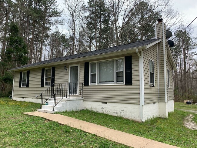 Building Photo - New Rental in King George Coming Soon