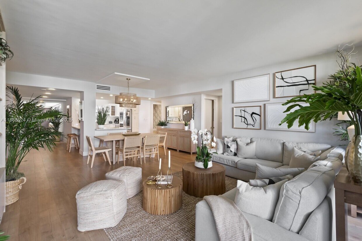 Foto principal - 141 Crandon Blvd