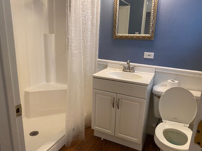 Building Photo - Cute home in Benicia near town!
