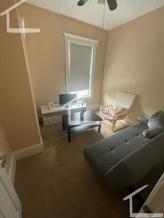 Foto del edificio - 2 Bed + Office in Heart of Cambridge!  Cen...