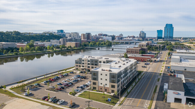 Foto del edificio - Grand View Place