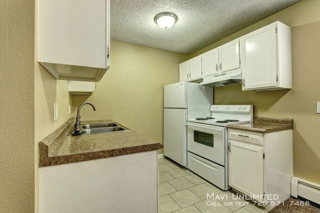 Foto del edificio - 5373 Field St