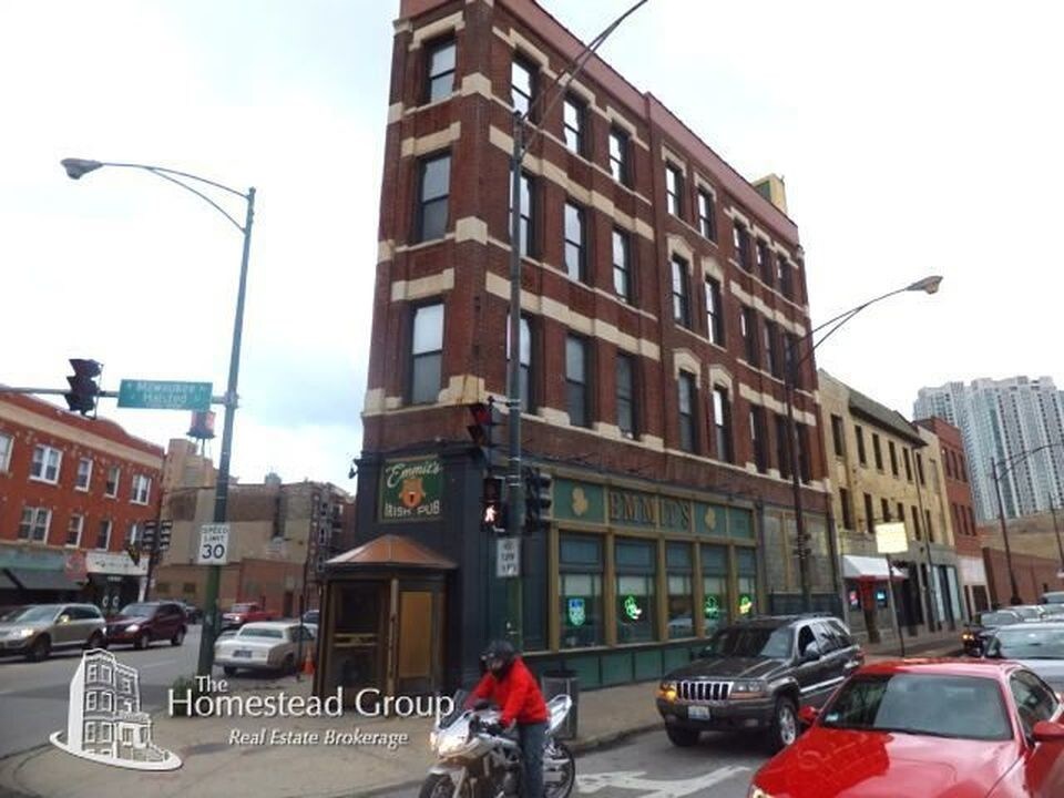 Primary Photo - 729 W Grand Ave